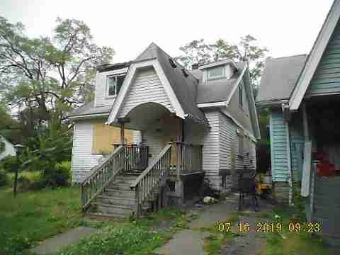 19225 Russell (3)_m.jpg